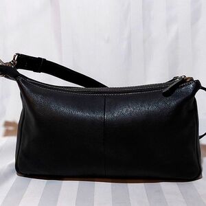 Elegant Black Shoulder Bag